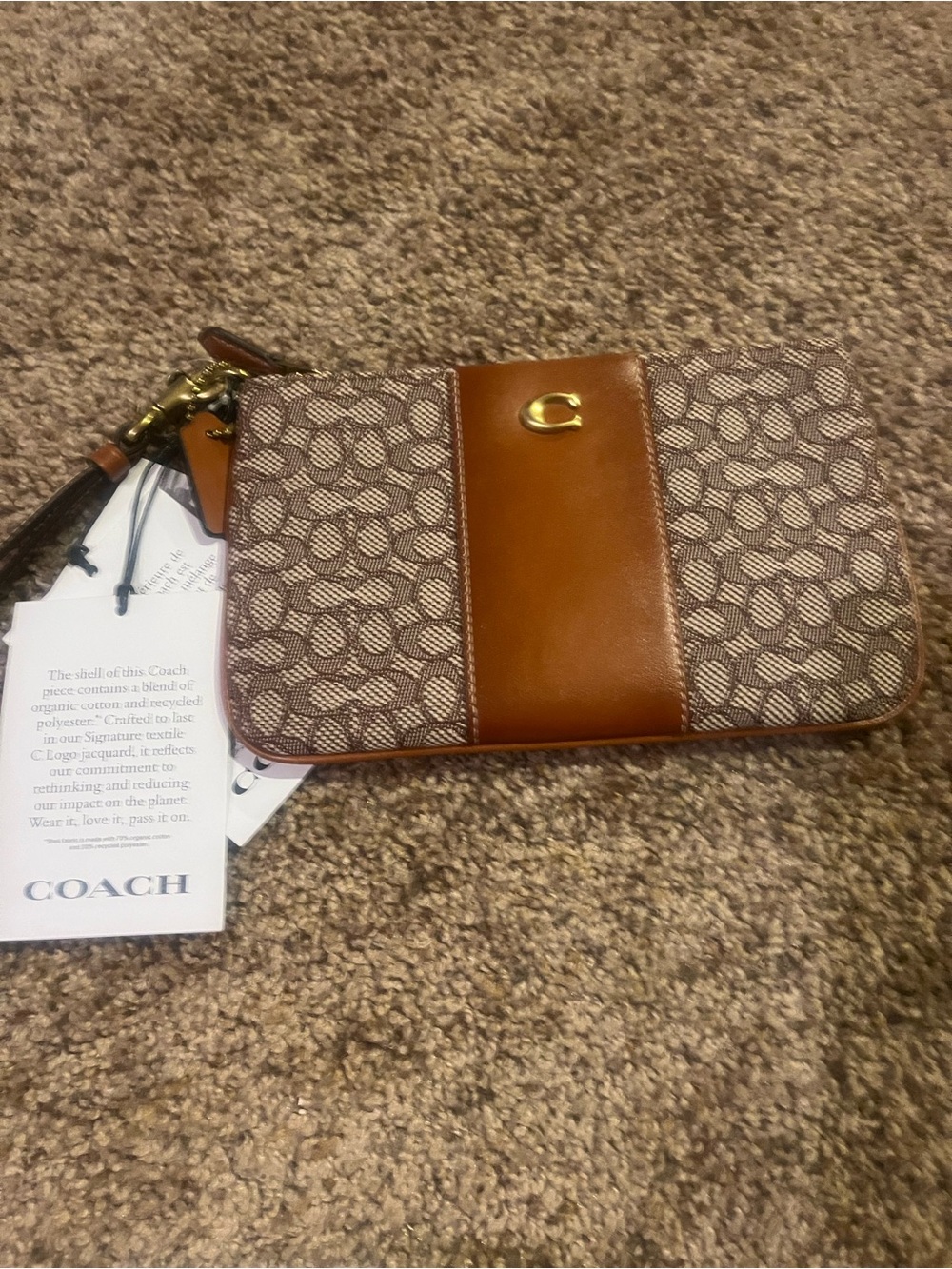 New Coach Cocoa Burnished Amber Signature Zip Wristlet